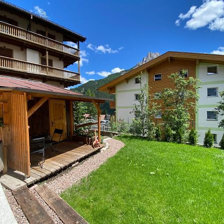 Ciasa Sas Da Le Doudesc Lejlighed Vigo di Fassa Eksteriør billede